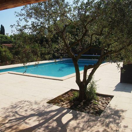 Les Buis Apartment Carpentras ภายนอก รูปภาพ