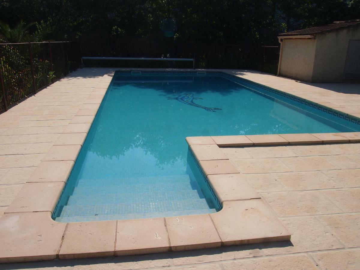Les Buis Apartment Carpentras ภายนอก รูปภาพ